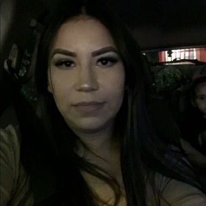 Meet your Posher, Sandra